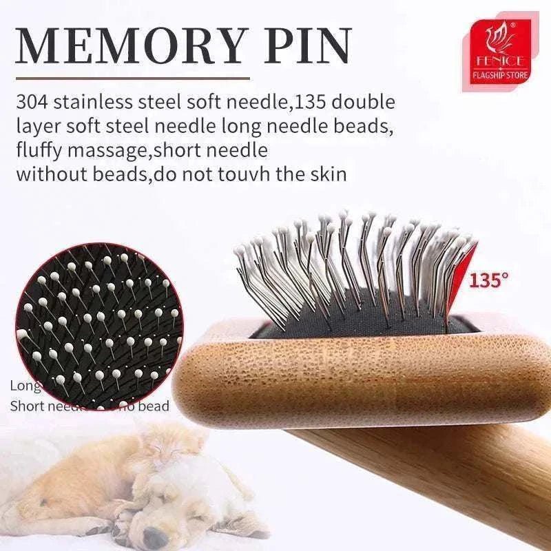 Gros plan sur les picots en acier inoxydable du peigne Fenice - toilettage sans douleur