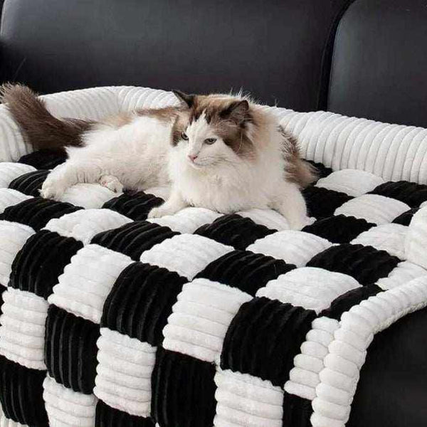 Comfortable Plaid Dog Mat | Softness, Style & Protection